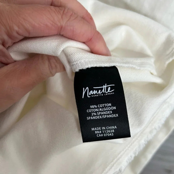 Nanette lepore white  dress size xs tee shirt - Picture 7 of 9